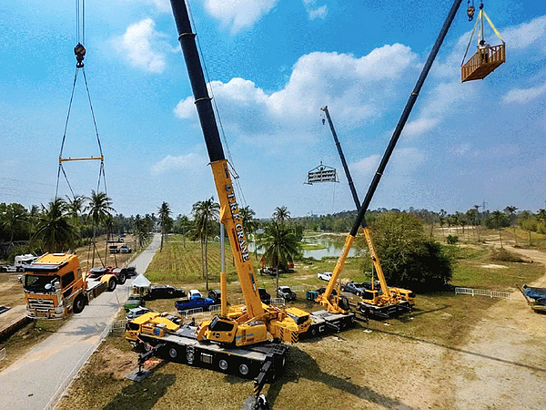 XCMG Brings Its “Tropical Special Machine