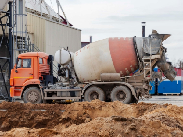 Summer Mixer Truck Maintenance Tips