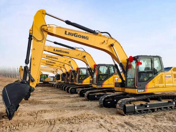 Excavator Chassis Maintenance Tips