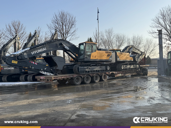 Algeria - 4 Units HYUNDAI HX340HD Crawler Excavator