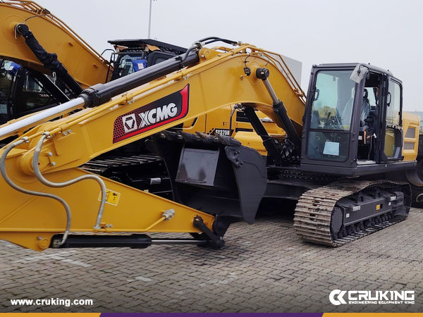 Papua New Guinea - 1 Unit XCMG XE215C Crawler Excavator