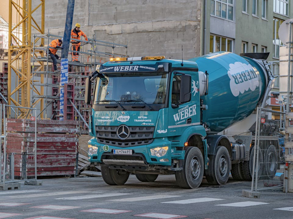 How to Ensure Stable Operation of Concrete Mixers in Hot Weather