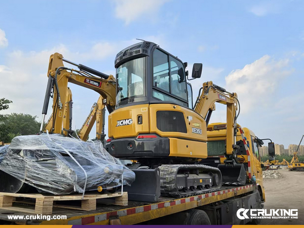 Australia - 2 Units XCMG XE35U Excavator